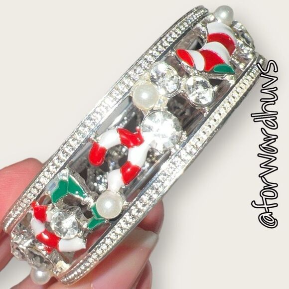 Silver Tone Metal Decorative Christmas Hinge Bracelet - Picture 1 of 8
